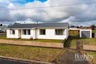 House For Sale - TAS - George Town - 7253 - Extended 4 Bedroom Home – Walking distance to Everything  (Image 2)
