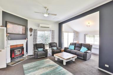 House For Sale - VIC - Red Cliffs - 3496 - Relax in comfort with country serenity  (Image 2)