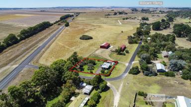 House Sold - SA - Hatherleigh - 5280 - Escape to the country lifestyle & enjoy the serenity!  (Image 2)