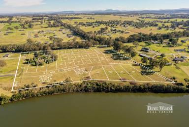 Residential Block For Sale - VIC - Nicholson - 3882 - MAJESTIC VIEW OF THE MIGHTY NICHOLSON RIVER  (Image 2)