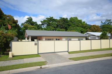 House For Sale - QLD - Bentley Park - 4869 - GREAT POOL, 4-BEDROOMS, FULLY FENCED ON 722m2......YOU'LL LOVE IT  (Image 2)