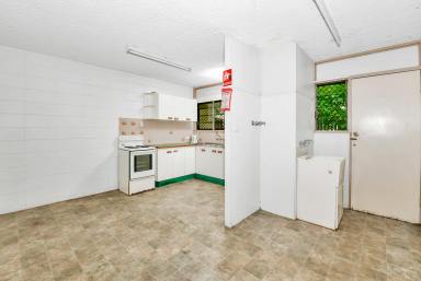 Townhouse Auction - QLD - Cairns North - 4870 - Mortgagee In Possession  (Image 2)