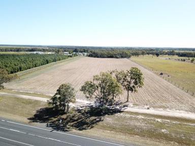 Residential Block For Sale - QLD - Elliott - 4670 - 25.27 Acres with 11 Meg Allocation and Creek Frontage  (Image 2)