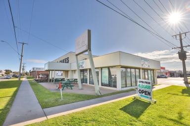 Retail For Sale - VIC - Mildura - 3500 - 100+ year business for sale with Freehold  (Image 2)