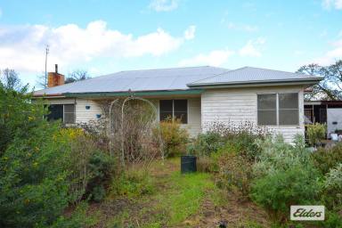 House For Sale - VIC - Marnoo - 3387 - Home on ¾ Acre (Approx)  (Image 2)