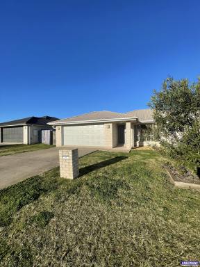 House For Lease - QLD - Kingaroy - 4610 - Lovely 4 Bedroom Family Home (Image 2)