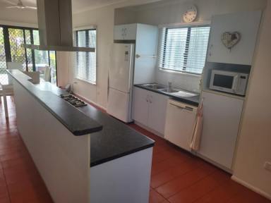 Unit For Sale - QLD - Forrest Beach - 4850 - 2 BEDROOM, 2 BATHROOM MODERN UNIT AT BEACH - PURCHASE THIS ONE & ONE NEXT DOOR!  (Image 2)
