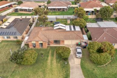 House For Sale - WA - Cooloongup - 6168 - Great investment property to add to your portfolio!  (Image 2)