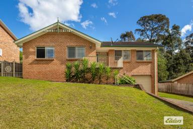 House For Sale - NSW - Surfside - 2536 - Elevated Home, Great Location  (Image 2)