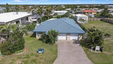 House For Sale - QLD - Coral Cove - 4670 - Across from the Ocean  (Image 2)