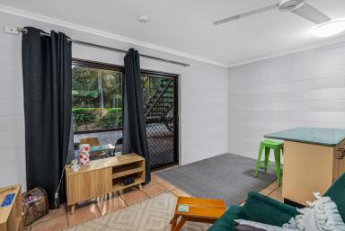 Unit For Sale - QLD - Edge Hill - 4870 - Trendy Edge Hill - Private - Perfect Location and Investment  (Image 2)