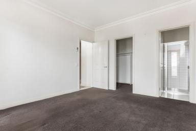 House For Lease - VIC - Spring Gully - 3550 - Walk in and you are home.  (Image 2)