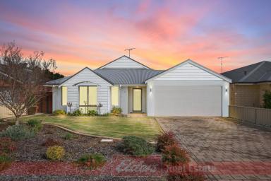 House For Sale - WA - Donnybrook - 6239 - QUALITY FINISHES THROUGHOUT  (Image 2)