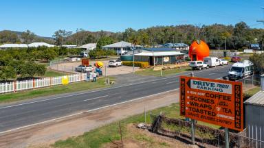 Retail For Sale - QLD - Gayndah - 4625 - BUSINESS & HOME FOR SALE - A COUNTRY LIFESTYLE WITH INCOME  (Image 2)