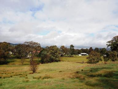 Residential Block For Sale - VIC - Amphitheatre - 3468 - 1.79HA (4.42 Acres) Highly Picturesque With Views, Creek Frontages and Powers Connected!  (Image 2)