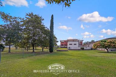 Block of Units For Sale - QLD - Mareeba - 4880 - INVEST & LIVE IN THE HEART OF THE MAREEBA CBD  (Image 2)