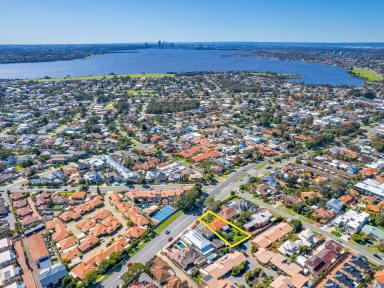 House Sold - WA - Melville - 6156 - PRIME OPPORUNITY - CITY & RIVER VIEWS  (Image 2)