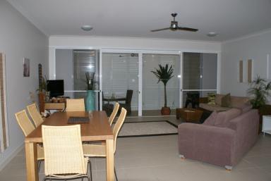 Unit For Sale - QLD - Cardwell - 4849 - Modern luxury one bedroom apartment with access...  (Image 2)