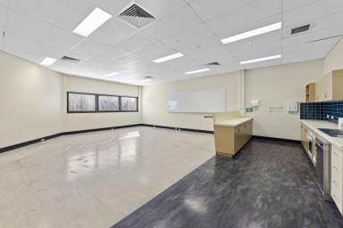 Office(s) Leased - QLD - Toowoomba City - 4350 - Large Inner City Office with Lift Access  (Image 2)