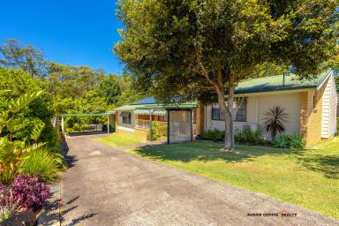 House For Sale - NSW - Old Bar - 2430 - A Coastal Home With Potential  (Image 2)