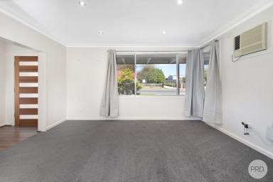 House Leased - VIC - Brown Hill - 3350 - CRACKING FAMILY HOME WITH ULTIMATE MANCAVE SHED  (Image 2)