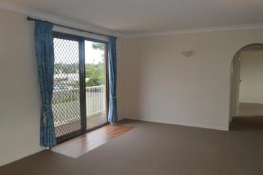 Unit Leased - QLD - Wilsonton - 4350 - WALK TO WYALLA  (Image 2)