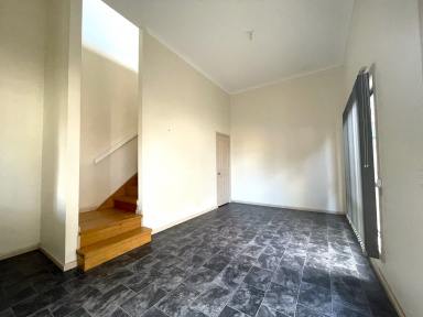 Unit For Lease - VIC - Kerang - 3579 - Unique Gem in Prime Location  (Image 2)