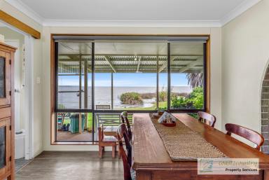 House For Sale - SA - Meningie - 5264 - 40m Absolute Waterfront - Your own Private Lake Albert Bay!!  (Image 2)