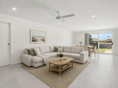 Villa For Lease - NSW - Old Bar - 2430 - MODERN VILLA  (Image 2)
