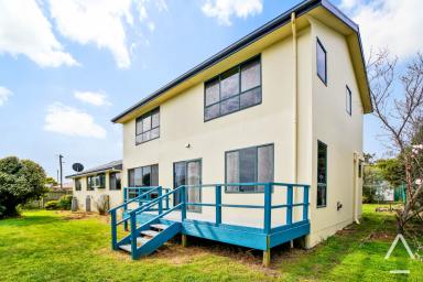 House For Sale - TAS - Low Head - 7253 - A Large Family Home in beautiful Low Head  (Image 2)
