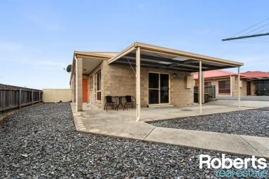 House Sold - TAS - Beaconsfield - 7270 - Solid Low Maintenance Unit  (Image 2)