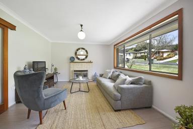 House For Sale - NSW - Lithgow - 2790 - The Modern Classic  (Image 2)