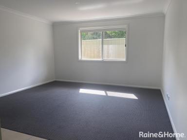 House Leased - NSW - Nowra - 2541 - APPLICATION NOW ACCEPTED  (Image 2)
