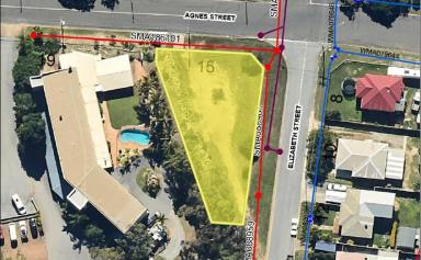 Residential Block For Sale - QLD - South Gladstone - 4680 - FLAT FULLY RETAINED ELEVATED BLOCK WITH HARBOUR VIEWS ....LOW MEDIUM DENSITY RESIDENTIAL ZONE  (Image 2)