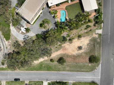 Residential Block For Sale - QLD - South Gladstone - 4680 - FLAT FULLY RETAINED ELEVATED BLOCK WITH HARBOUR VIEWS ....LOW MEDIUM DENSITY RESIDENTIAL ZONE  (Image 2)