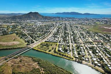 Land/Development For Sale - QLD - Railway Estate - 4810 - Waterfront Development Land - Railway Estate  (Image 2)