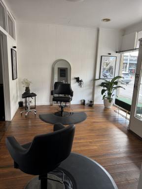 Office(s) For Lease - VIC - Moonee Ponds - 3039 - COMMERCIAL SPACE WITH HUGE PASSING TRAFFIC - CURRENTLY SET UP AS A HAIR SALON  (Image 2)