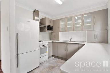 House Leased - WA - Palmyra - 6157 - LIVING LIFE ON TAMAR STREET  (Image 2)