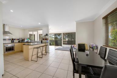 House Leased - QLD - Clinton - 4680 - :: UNDER APPLICATION :: THIS HOME WILL DEFINITELY NOT DISAPPOINT ... READ ON FOR ALL THE DETAILS ...  (Image 2)