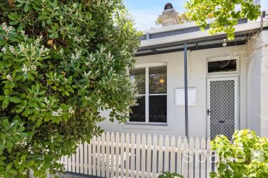 House For Lease - WA - Fremantle - 6160 - UNIQUE OPPORTUNITY  (Image 2)