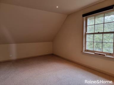 House Leased - NSW - North Nowra - 2541 - Plenty of Space  (Image 2)