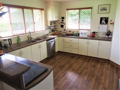 House For Sale - QLD - Cordalba - 4660 - IDEAL CARAVANERS HOME BASE  (Image 2)