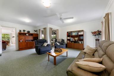 Unit For Sale - VIC - Healesville - 3777 - Peaceful, Private and Well Located  (Image 2)