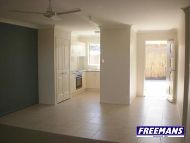 Unit Leased - QLD - Kingaroy - 4610 - Modern unit In Complex of 3  (Image 2)