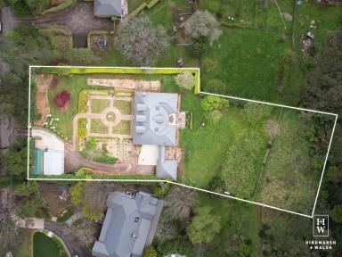 House Sold - NSW - Bowral - 2576 - Elegant Hamptons Home  (Image 2)