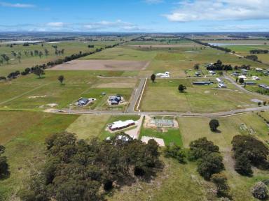 Residential Block For Sale - VIC - Lindenow South - 3875 - MOUNTAIN VIEW ESTATE - TITLED AND READY TO BUILD  (Image 2)
