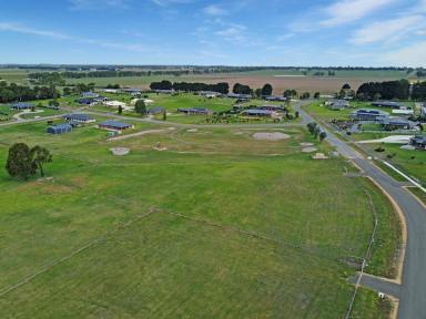Residential Block For Sale - VIC - Lindenow South - 3875 - RESERVE FRONTAGE  (Image 2)