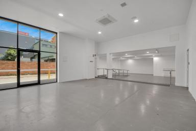 Retail Leased - QLD - Toowoomba City - 4350 - Recently Renovated CBD Space  (Image 2)