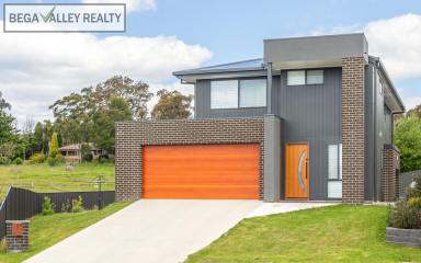 House Leased - NSW - Bega - 2550 - Executive property for lease  (Image 2)