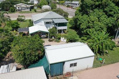 House For Sale - QLD - Home Hill - 4806 - Pristine Queenslander on Large 2024 m2 Allotment  (Image 2)